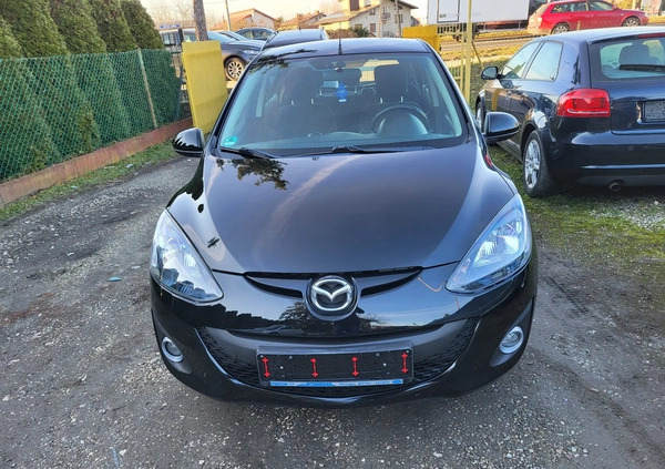 Mazda 2 cena 20900 przebieg: 122000, rok produkcji 2011 z Tarnów małe 277